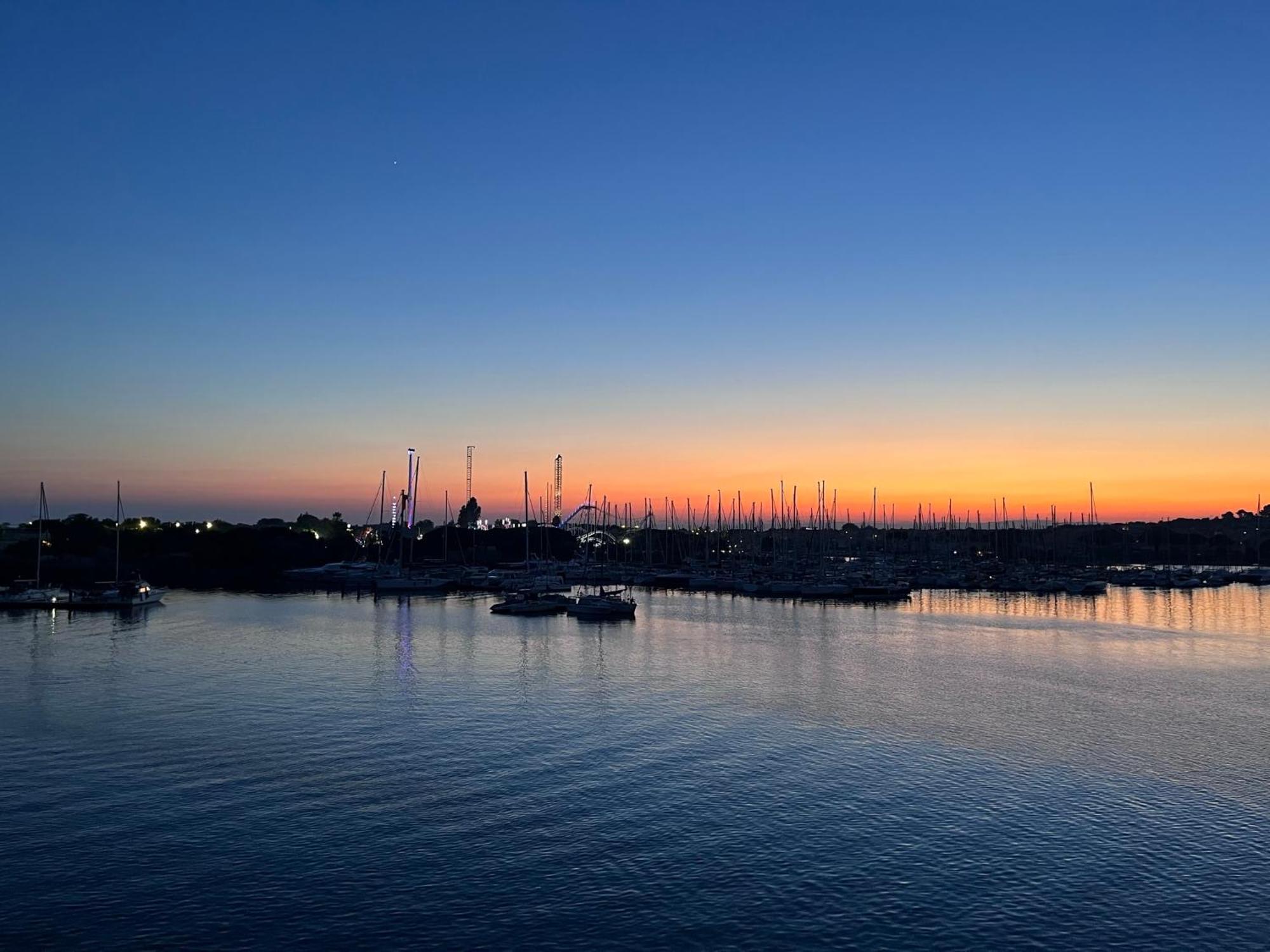 Studio Prestige Avec Terrasse, Ile Des Pecheurs, Vue Port Agde Luaran gambar