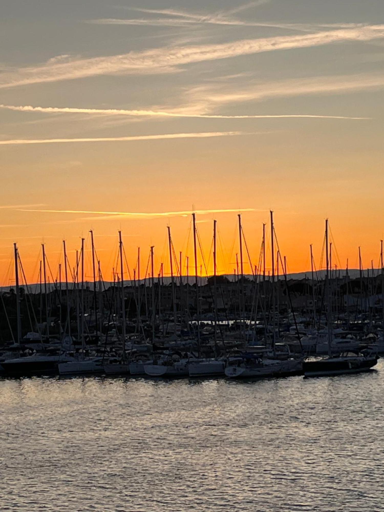 Studio Prestige Avec Terrasse, Ile Des Pecheurs, Vue Port Agde Luaran gambar